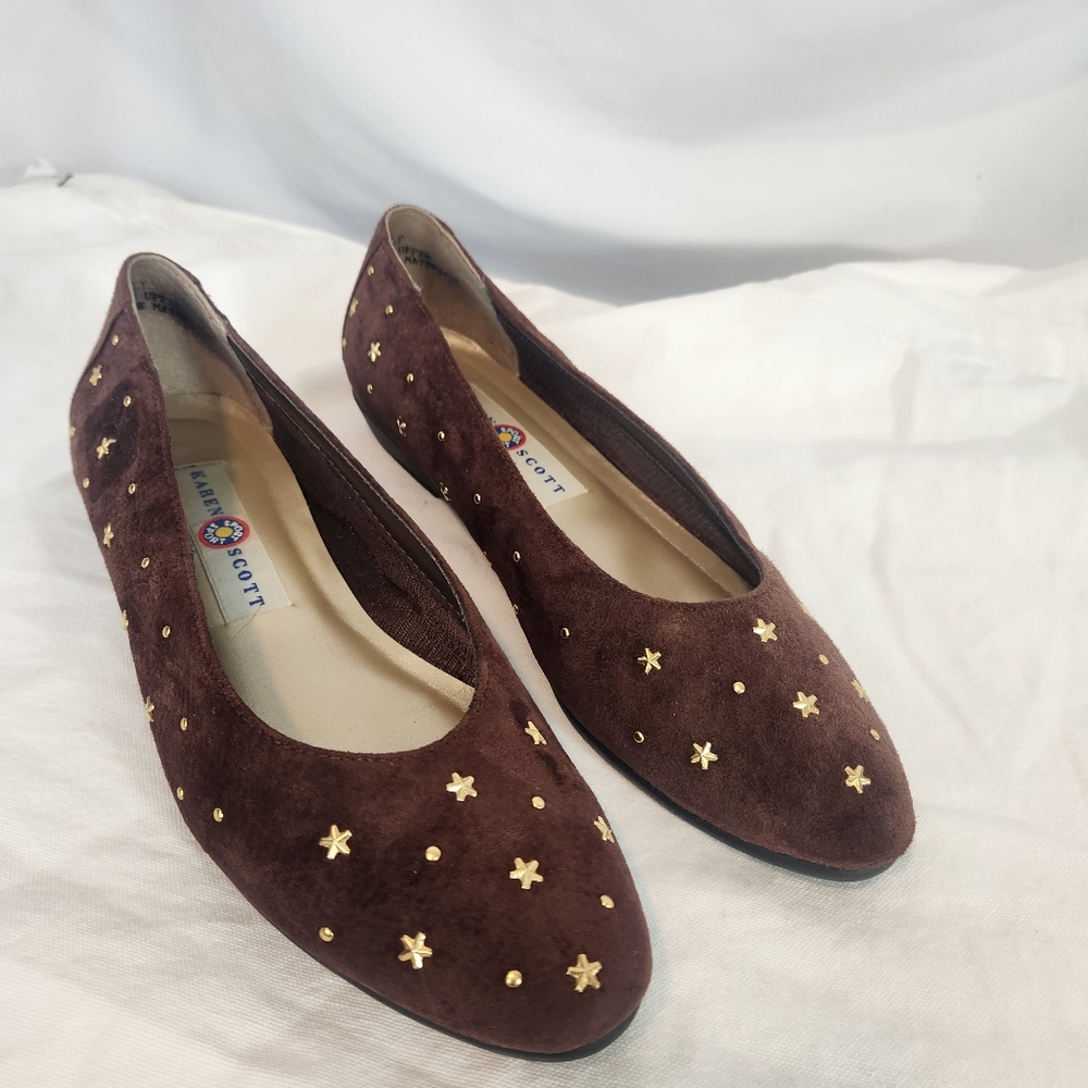 Karen Scott Womens POLLY Cap Toe Slide Flats, brown W/Gold Stars, Size 8.5 N